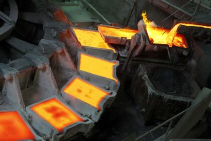 Plusmining, containers melting a metal