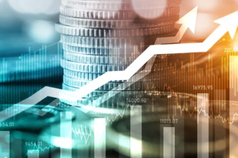 grafico en alza con indicadores y monedas