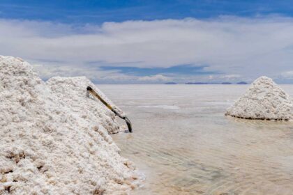 Plusmining Litio en estado natural