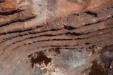 vista aérea de extracción de áridos