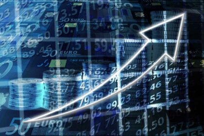 gráfica con cifras e imágenes de monedas